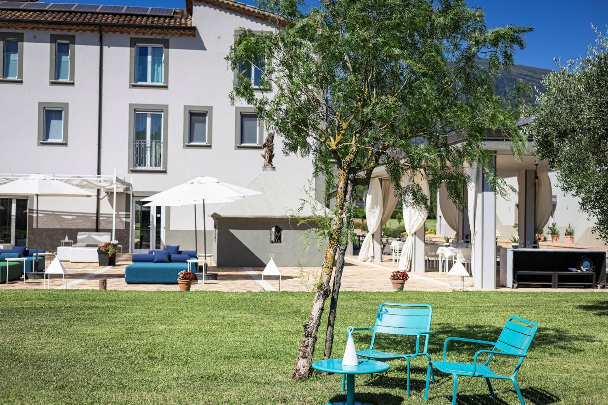 Iumara Relax Resort Omignano Scale